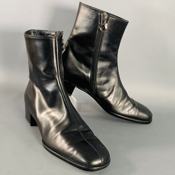 SALVATORE FERRAGAMO Size 5 Black Leather Split Toe Side Zipper Boots - Picture 1 of 8
